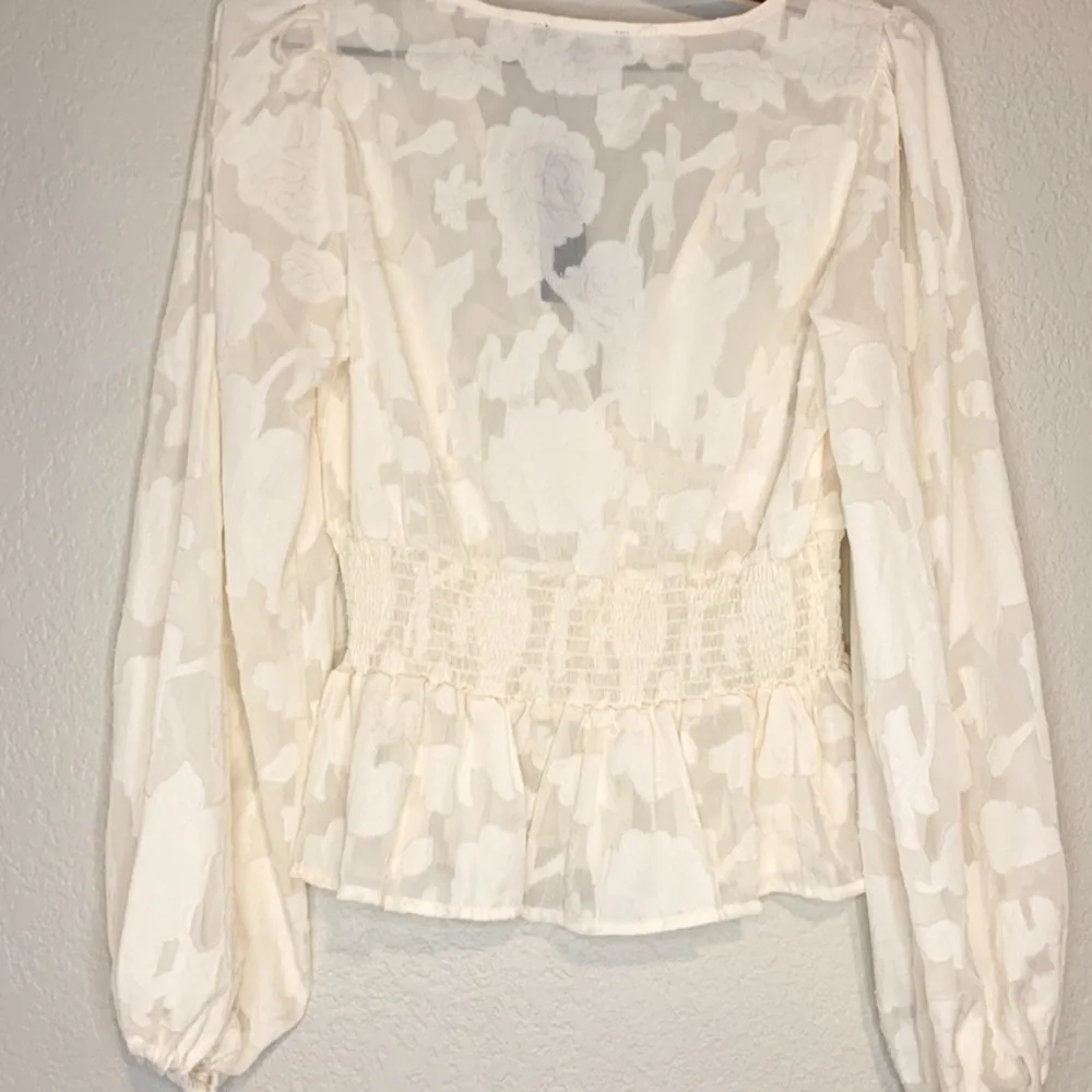 Lulus Patio Date Ivory Floral Jacquard Button-Up Long Sleeve Top - Picture 5 of 8